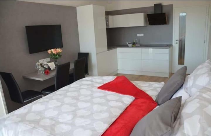 ליפנו נאד וויטאבו Apartman Lucie מראה חיצוני תמונה
