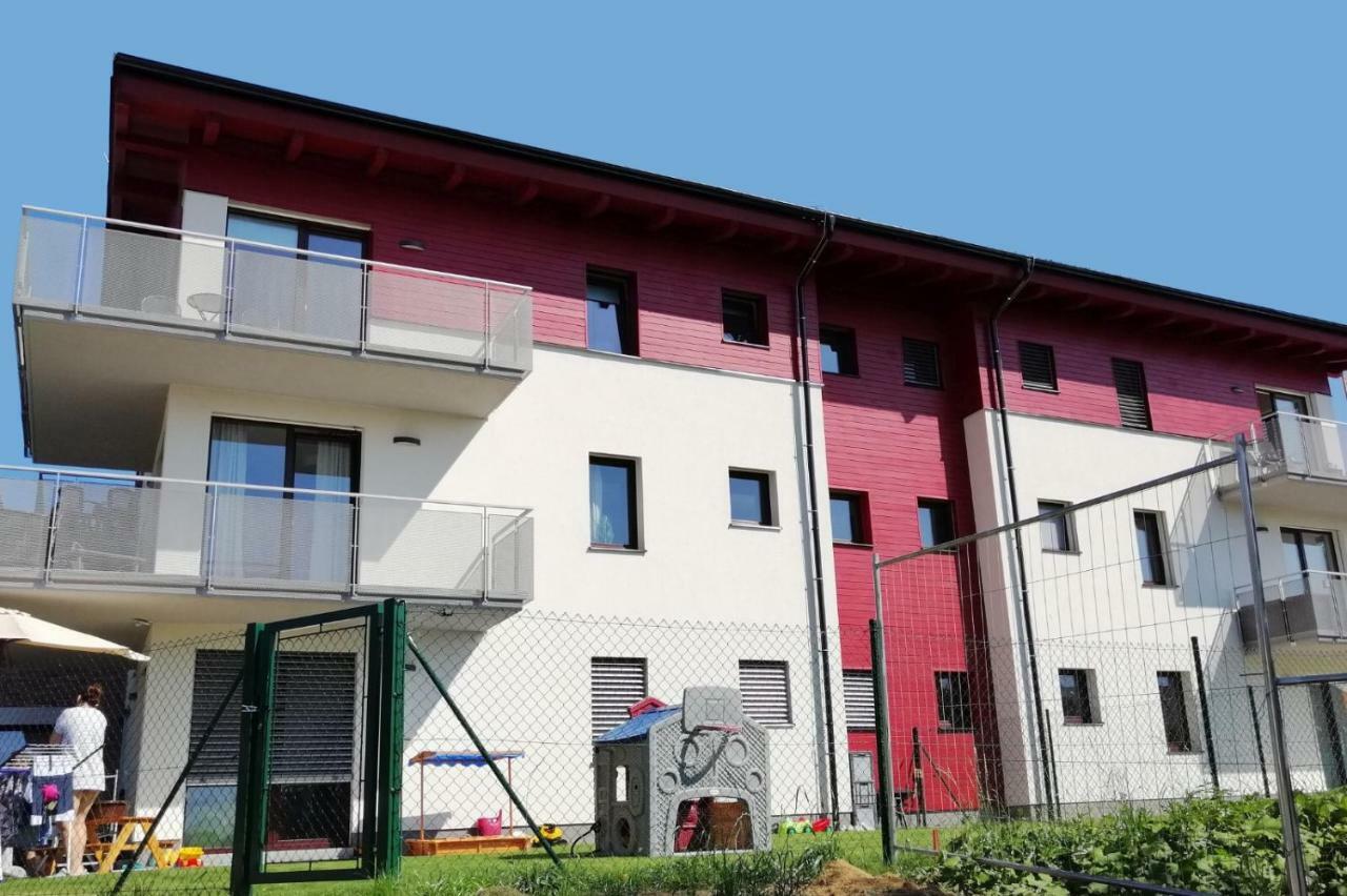 ליפנו נאד וויטאבו Apartman Lucie מראה חיצוני תמונה